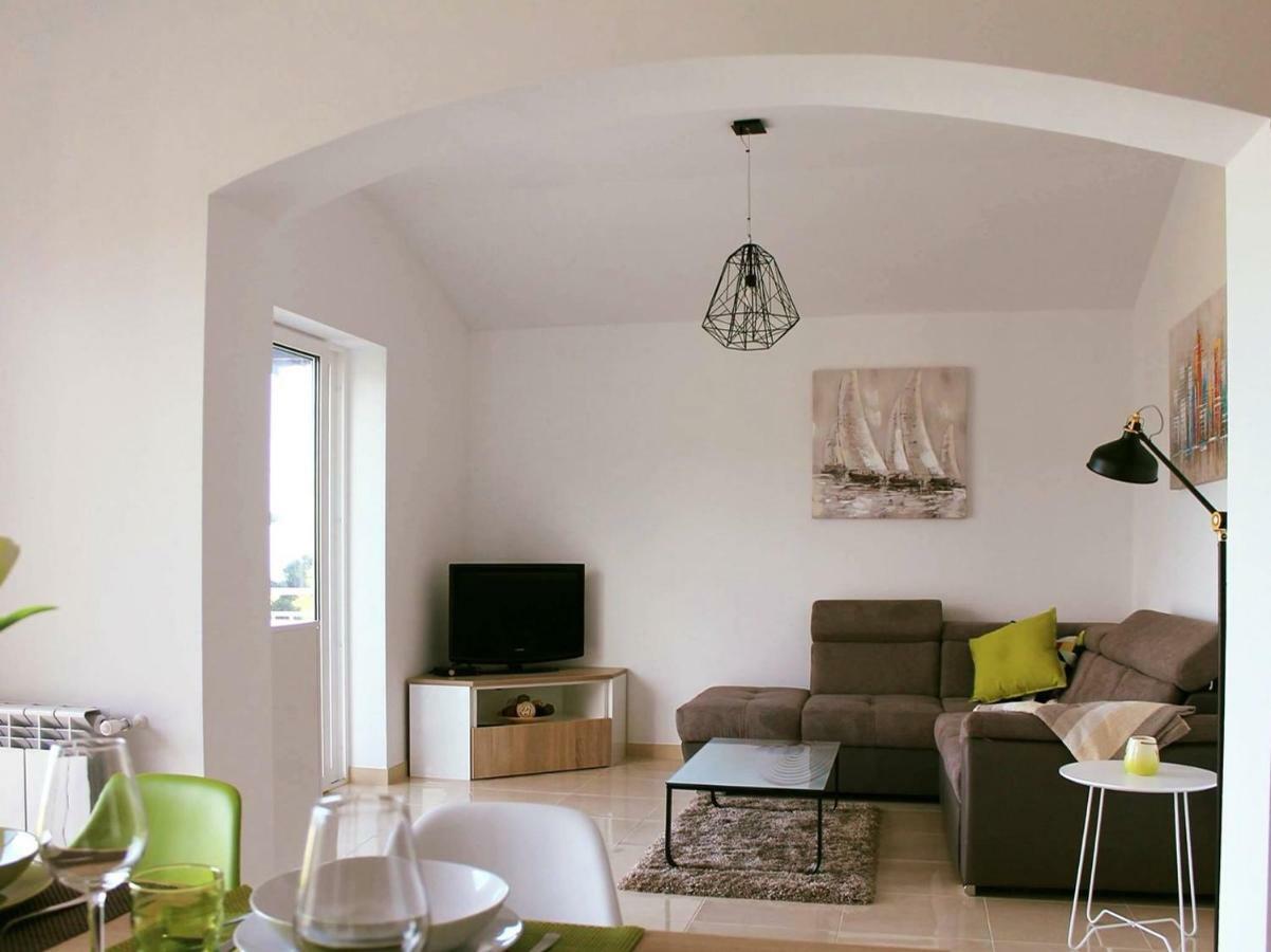 Apartman Ruza 2 Opric Экстерьер фото